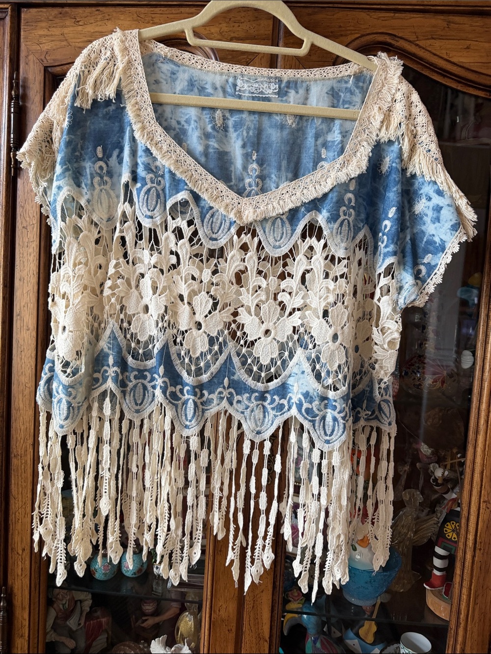 ItalianDesignBOHONEWCrochetBlueTie-DieIntricateEcruLaceDRAMATICPonchoCOACHELLA M